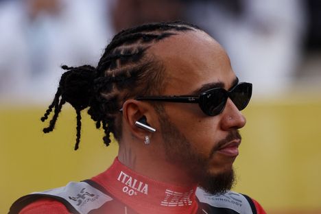 Sebastian Vettelin neuvoja Lewis Hamiltonille 5