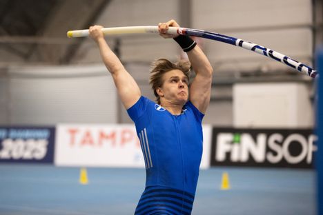 Seiväshyppääjä Juho Alasaari pohtii, herättääkö Duplantiksen dominointi kateuden tunteita. 6 Seiväshyppääjä Juho Alasaari pohtii, herättääkö Duplantiksen dominointi kateuden tunteita. 5