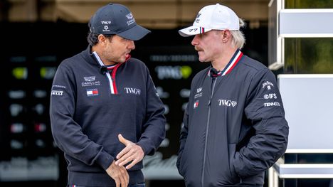 Sergio Perez pahoitteli Valtteri Bottasta 1