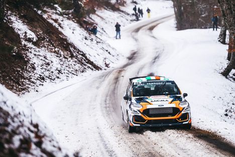 Seuranta: Oliver Solberg voittaa Monte Carlon kilpailun heti ensimmäisellä yrityksellään. 2 Seuranta: Oliver Solberg voittaa Monte Carlon kilpailun heti ensimmäisellä yrityksellään. 1