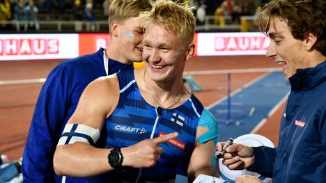 Suomen 17-vuotias keihäslupaus teki vaikutuksen – uusi SE ja maailman paras tulos! 2 Suomen 17-vuotias keihäslupaus teki vaikutuksen – uusi SE ja maailman paras tulos! 1
