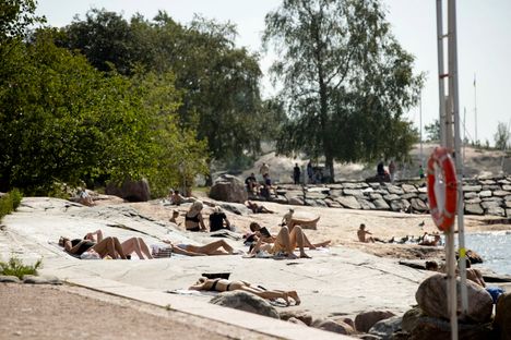 Suomessa koetaan helleaalto 4 Suomessa koetaan helleaalto 3