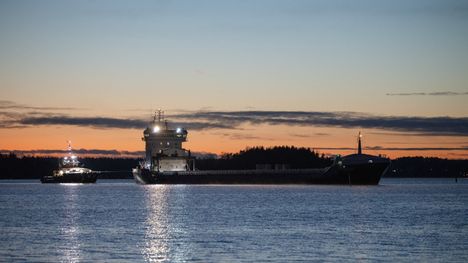 Suomi hakee EU:lta lähes 10 miljoonan euron rahoitusta merikaapelien korjaamiseen. 1