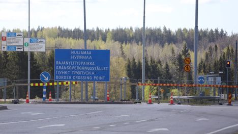 Tulli tutkii kolmea henkilöä vakavasta rikoksesta: syynä Venäjän vastaisiin pakotteisiin liittyvät rikkomukset. 2 Tulli tutkii kolmea henkilöä vakavasta rikoksesta: syynä Venäjän vastaisiin pakotteisiin liittyvät rikkomukset. 1