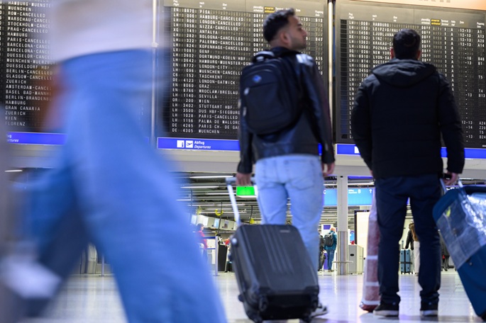 Työtaistelut vähentävät matkustajamääriä Frankfurtin lentokentällä 1
