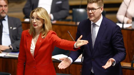 Tytti Tuppuraisen jyrkät viestit kokoomukselle 1