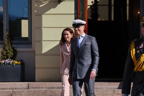 Vappujuhlintaa eri puolilla Suomea – Pirjo valmisti 250 karjalanpiirakkaa 3