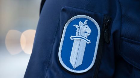 Veitsimies yritti varastaa kampaamosta Raumalla 1