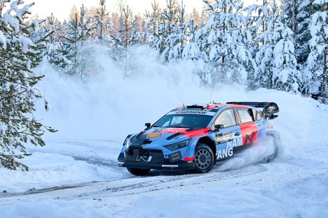 Video kulisseista: Esapekka Lappi esitti anteeksipyynnön 5