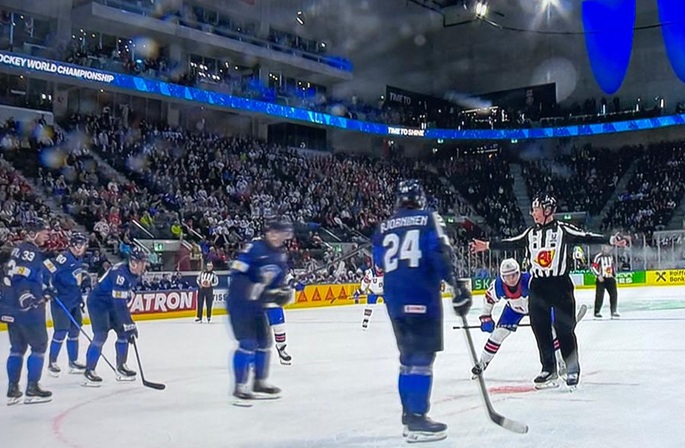 Voittamaton Suomi kukistaa Yhdysvallat jääkiekon MM-kisoissa 2 Voittamaton Suomi kukistaa Yhdysvallat jääkiekon MM-kisoissa 1
