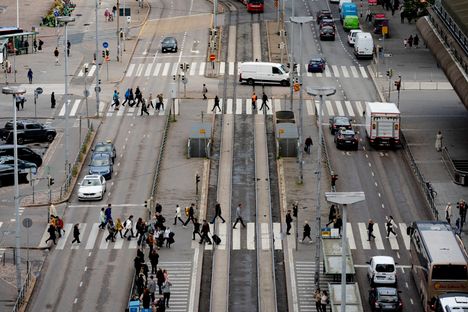 Yksityisautoliikenne kielletty Helsingin keskustassa – keskustelu heräsi välittömästi 6 Yksityisautoliikenne kielletty Helsingin keskustassa – keskustelu heräsi välittömästi 5