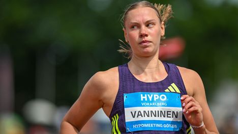 Yleisurheilu: Asiantuntija arvioi Saga Vannisen paluuta katastrofaaliseksi. 2 Yleisurheilu: Asiantuntija arvioi Saga Vannisen paluuta katastrofaaliseksi. 1