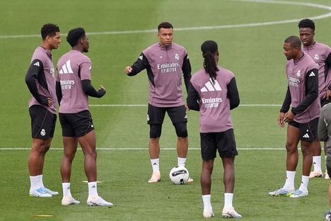 Yli 30 miljoonaa toivoo Kylian Mbappen siirtyvän Real Madridista. 2 Yli 30 miljoonaa toivoo Kylian Mbappen siirtyvän Real Madridista. 1