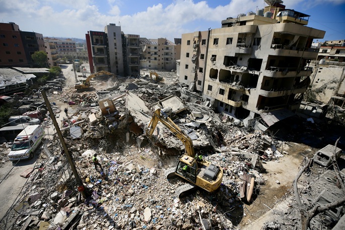 14 kuollut Israelin iskuissa Libanonissa, mukaan lukien 3 armeijan henkilökuntaan kuuluvaa. 2 14 kuollut Israelin iskuissa Libanonissa, mukaan lukien 3 armeijan henkilökuntaan kuuluvaa. 1