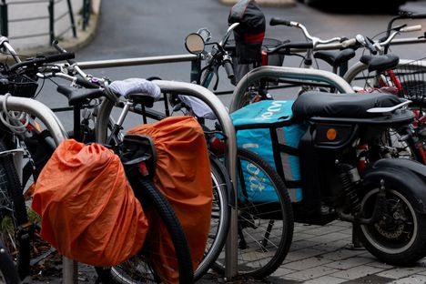 Alkoholin kotiinkuljetus alkaa pian – asiantuntijat kritisoivat 5