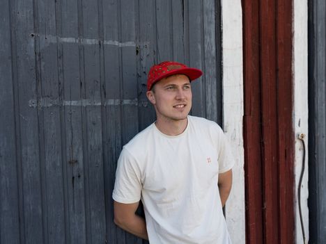 Alkoholin myynti Haltialan tilalla on päättynyt uuden omistajuuden myötä. 4 Alkoholin myynti Haltialan tilalla on päättynyt uuden omistajuuden myötä. 3