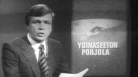 Arvi Lind jakoi koko Suomelle tietoa näistä merkittävistä tapahtumista. 2 Arvi Lind jakoi koko Suomelle tietoa näistä merkittävistä tapahtumista. 1