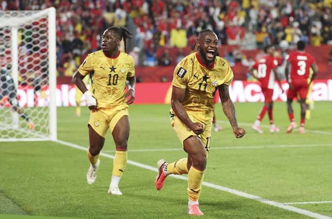 Diaz loistaa, kun Kolumbia voittaa Uzbekistanin, Ghana voittaa Panaman myöhäisellä maalilla. 4 Diaz loistaa, kun Kolumbia voittaa Uzbekistanin, Ghana voittaa Panaman myöhäisellä maalilla. 3
