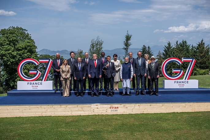 G7-maat julkistavat tiukempia pakotteita Venäjää vastaan. 1