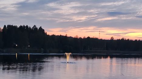 Haapaveden suihkulähde on vakiinnuttanut paikkansa kaupungin sydämessä. 2 Haapaveden suihkulähde on vakiinnuttanut paikkansa kaupungin sydämessä. 1