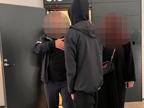 Helsingin Maatullin koulussa tapahtunut puukotus: 15-vuotiaalle langetettiin vankilatuomio 2 Helsingin Maatullin koulussa tapahtunut puukotus: 15-vuotiaalle langetettiin vankilatuomio 1