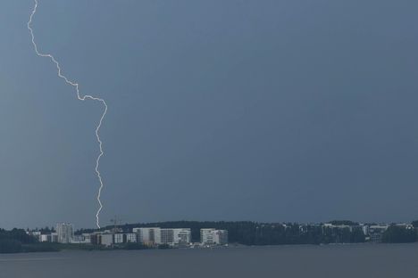 Helteet saapuvat Suomeen – mahdollisuus jopa +30 astetta 3