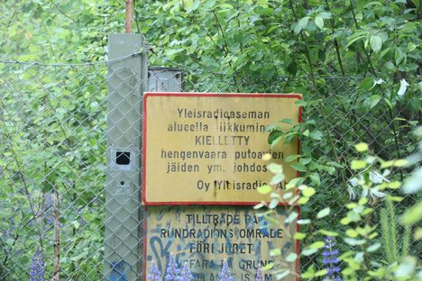Henkilö nousi radiomastoon Espoossa – laskeutui itse takaisin alas 1