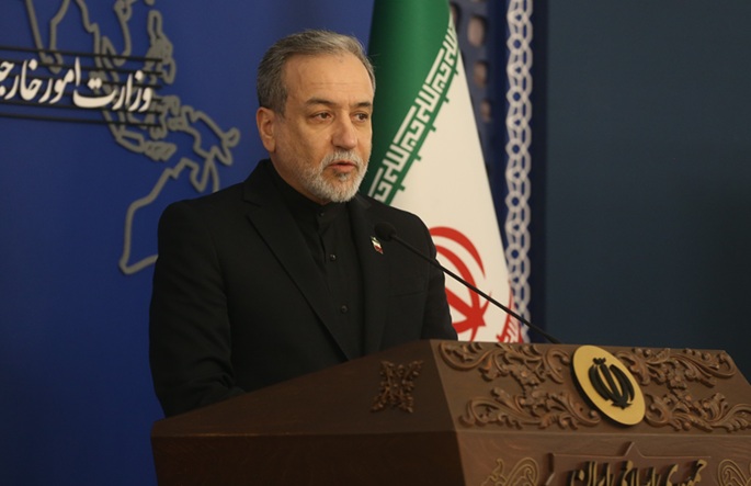 Iranin ulkoministeri ilmoittaa, että Yhdysvaltojen kanssa tehtävän muistion allekirjoittaminen on mahdollista muutaman päivän sisällä. 2 Iranin ulkoministeri ilmoittaa, että Yhdysvaltojen kanssa tehtävän muistion allekirjoittaminen on mahdollista muutaman päivän sisällä. 1