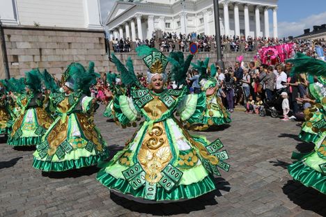 Kesän suurviikonloppu on tulossa – tällaista säätä on luvassa festivaaleilla ja Jukolassa. 6 Kesän suurviikonloppu on tulossa – tällaista säätä on luvassa festivaaleilla ja Jukolassa. 5