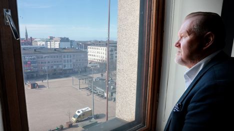 Kotkan kaupunginjohtaja Esa Sirviö on eronnut tehtävästään. 1
