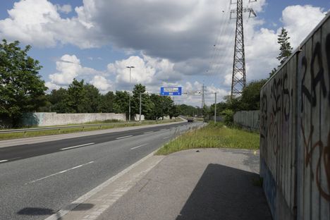 Kulosaaren onnettomuuden aiheuttaja oli Taksi Helsingin kuljettaja. 3
