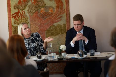 Lindtman syytti Purraa takinkäännöstä Suomen ennätyksessä – näin Purra vastasi 1