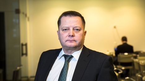 Markus Mustajärvi kohtaa syytöksen väkivallasta. 2 Markus Mustajärvi kohtaa syytöksen väkivallasta. 1