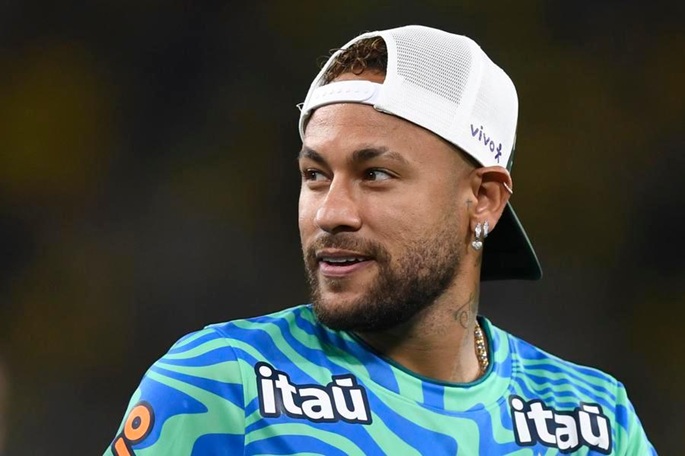 Neymarin odotetaan olevan poissa koko MM-alkulohkovaiheesta vamman vuoksi. 2 Neymarin odotetaan olevan poissa koko MM-alkulohkovaiheesta vamman vuoksi. 1
