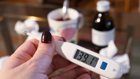 Nuoret ja naiset aiheuttivat eniten poissaoloja kunnallisissa työpaikoissa. 1