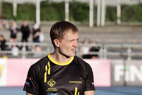 Oliver Helanderin on ensin saavutettava entinen taso, toteaa Magnus Kirt. 10 Oliver Helanderin on ensin saavutettava entinen taso, toteaa Magnus Kirt. 9