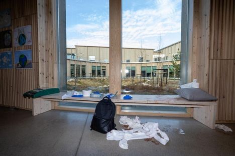 Opettajan älykäs toiminta paljasti karun totuuden 15-vuotiaasta Maatullin koulun puukottajasta. 10 Opettajan älykäs toiminta paljasti karun totuuden 15-vuotiaasta Maatullin koulun puukottajasta. 9