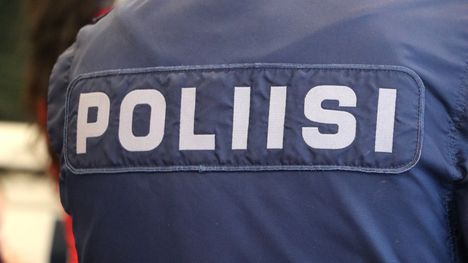 Orimattilassa väkivaltarikoksista epäillyt miehet pidätettiin. 2 Orimattilassa väkivaltarikoksista epäillyt miehet pidätettiin. 1