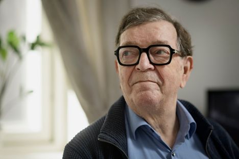 Paavo Väyrynen osallistuu keskustan puoluekokoukseen 3