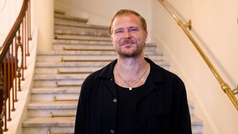 Paulus Arajuuri kertoo muistoistaan Christian Eriksenin sydäntapahtumasta. 2 Paulus Arajuuri kertoo muistoistaan Christian Eriksenin sydäntapahtumasta. 1