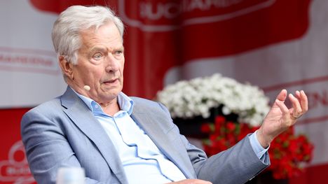 Presidentti Sauli Niinistö selitti, miksi Venäjän kanssa on käytävä vuoropuhelua. 2 Presidentti Sauli Niinistö selitti, miksi Venäjän kanssa on käytävä vuoropuhelua. 1