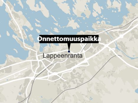 Rakennusteline kaatui työmaalla – kolme henkilöä toimitettiin sairaalaan 1