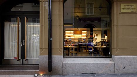 Ravintola Boreal sai Michelin-tähden, kun taas ravintola Grönille myönnettiin toinen tähti. 2 Ravintola Boreal sai Michelin-tähden, kun taas ravintola Grönille myönnettiin toinen tähti. 1