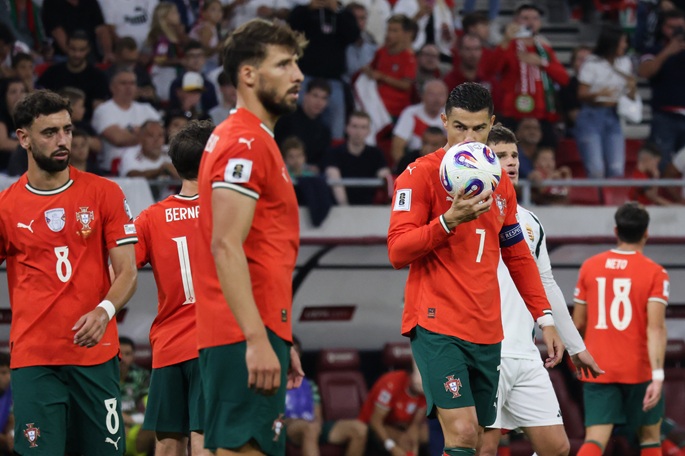 Ronaldo: Kunto? Eikö ole tullut nähtyä minun pelaavan? 2 Ronaldo: Kunto? Eikö ole tullut nähtyä minun pelaavan? 1