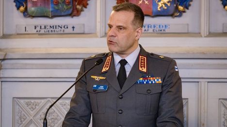 Ruotsin armeija: Puolustusvoimien johtajalle myönnettiin arvostettu kunniamerkki 1