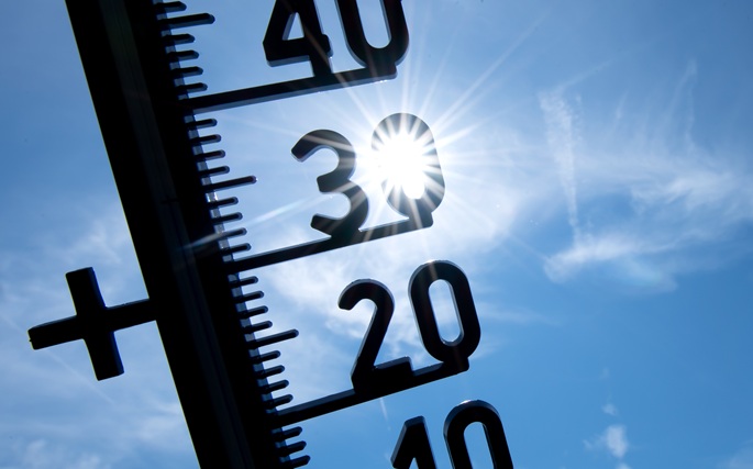 Saksassa lämpötilat nousevat jopa 41 °C, kun Eurooppa kärsii helteistä. 2 Saksassa lämpötilat nousevat jopa 41 °C, kun Eurooppa kärsii helteistä. 1