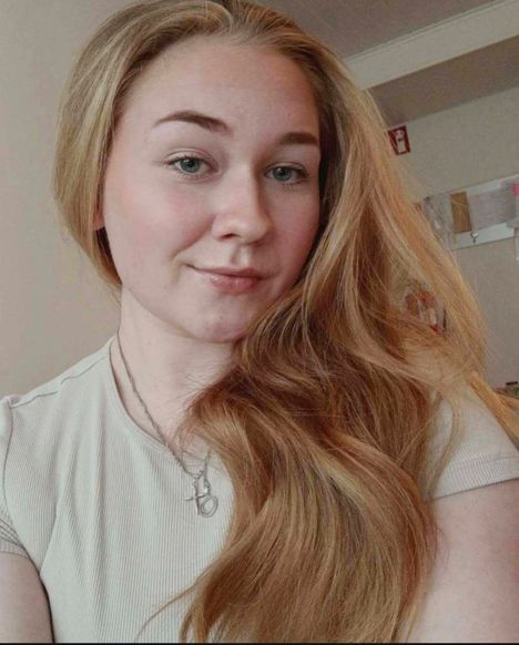 Savonlinnan tulipalossa menehtyneen 20-vuotiaan äidin läheiset kertoivat surullisia tietoja hänen suhteestaan. 1