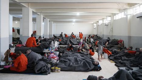 Suomessa asuva mies epäiltynä Isisin terroriryhmän johtamisesta. 1