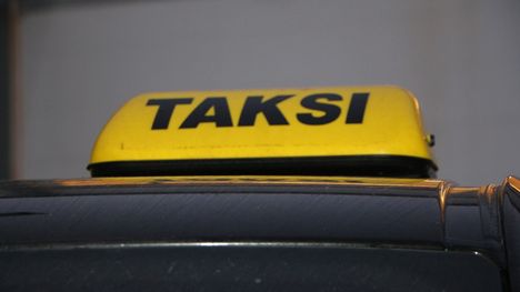 Taksikuski osui lapseen Espoon Latokaskessa lauantaina – poliisi toivoo havaintoja 1