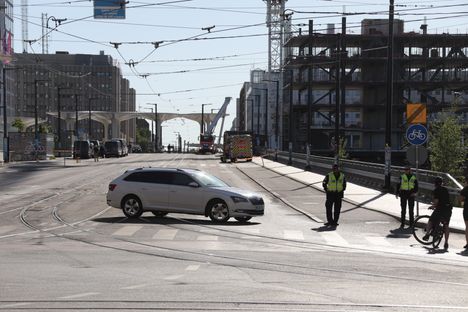Tilanne päällä Pasilassa – silta suljettu 4 Tilanne päällä Pasilassa – silta suljettu 3
